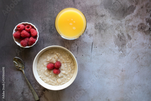 Raspberry Oatmeal Breakfast
