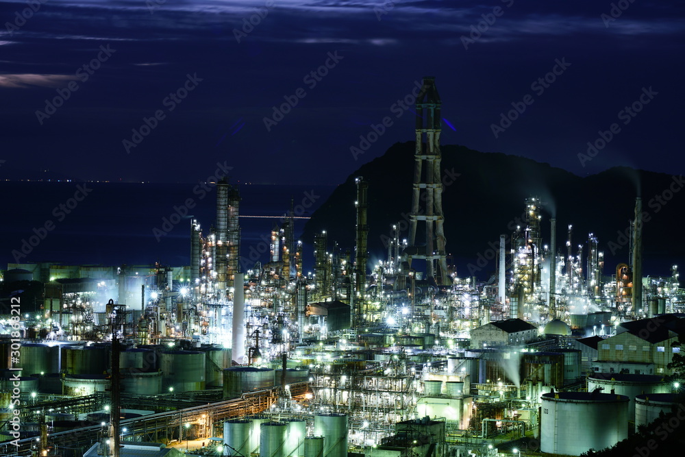 Fototapeta premium 工場夜景