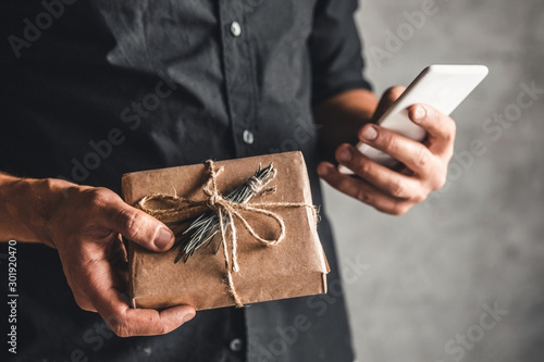 Man holding a gift box