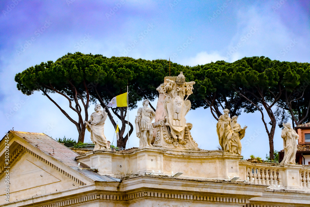 Obraz premium Exploring the area around the Vatican Square in Rome, Italy