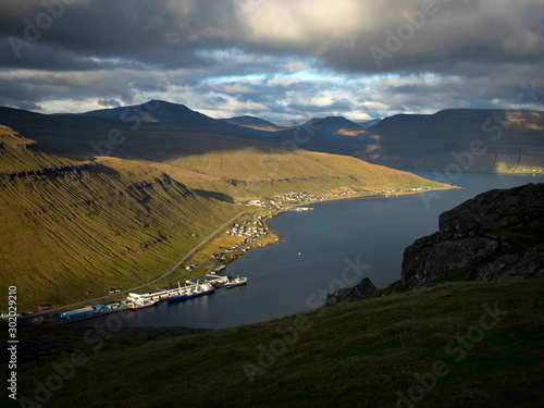 Färöer Inseln- Blick auf Kollafjördur- Kolldaførdur photo