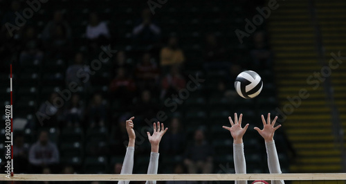 Fotografie middle blockers during a volleyball match