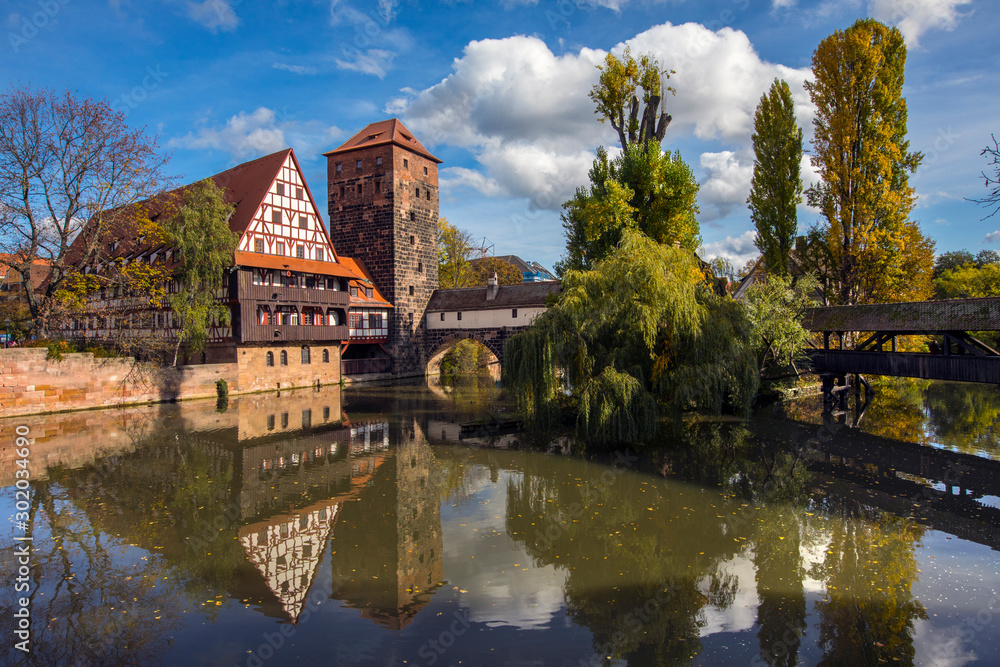 Fototapeta premium Weinstadel House and Henkersteg in Nuremberg
