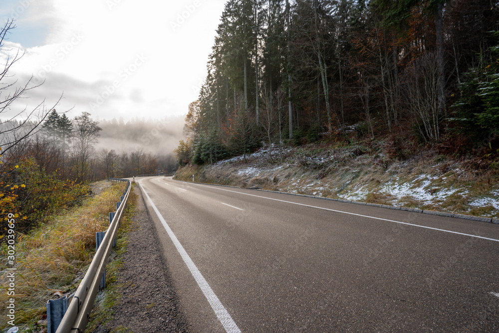 Obraz premium Landschaft um den Titisee - Schwarzwald 