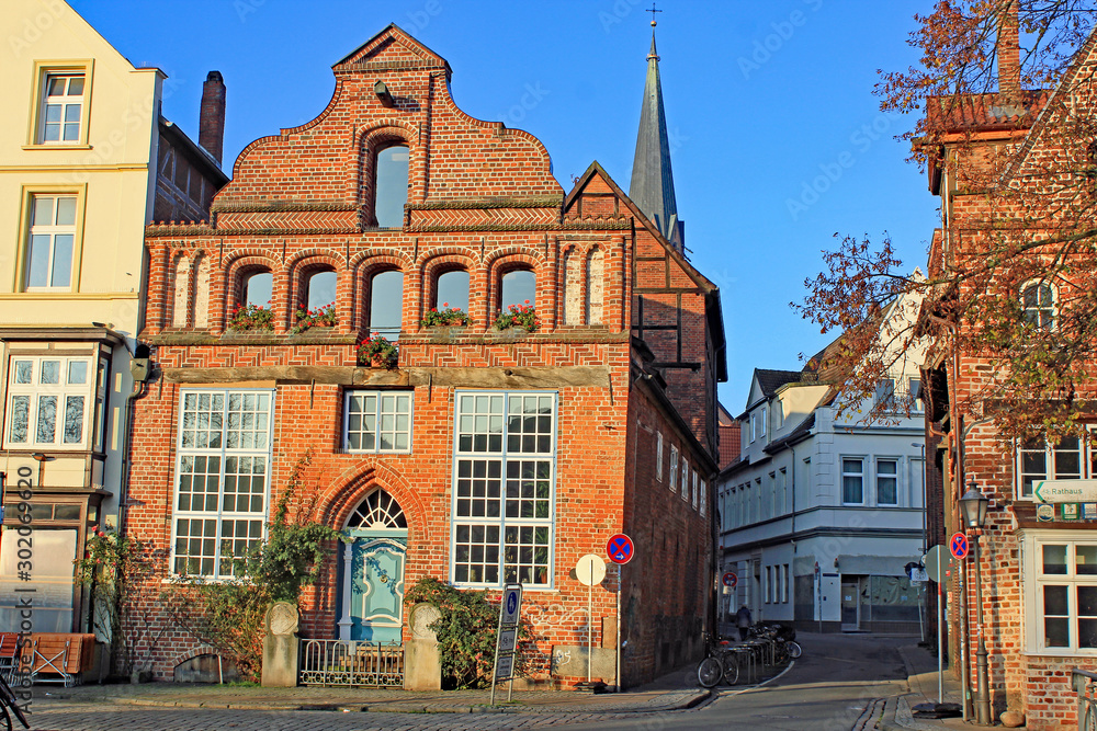 Lüneburg: Idylle am Stintmarkt (Niedersachsen)