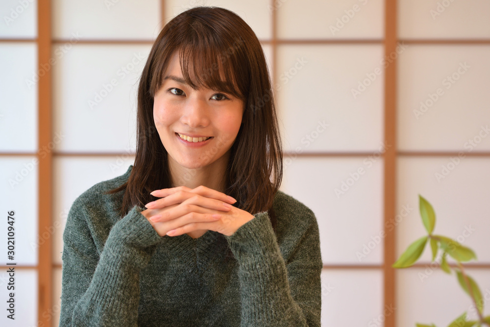 美しい日本人女性の表情stock Photo Adobe Stock