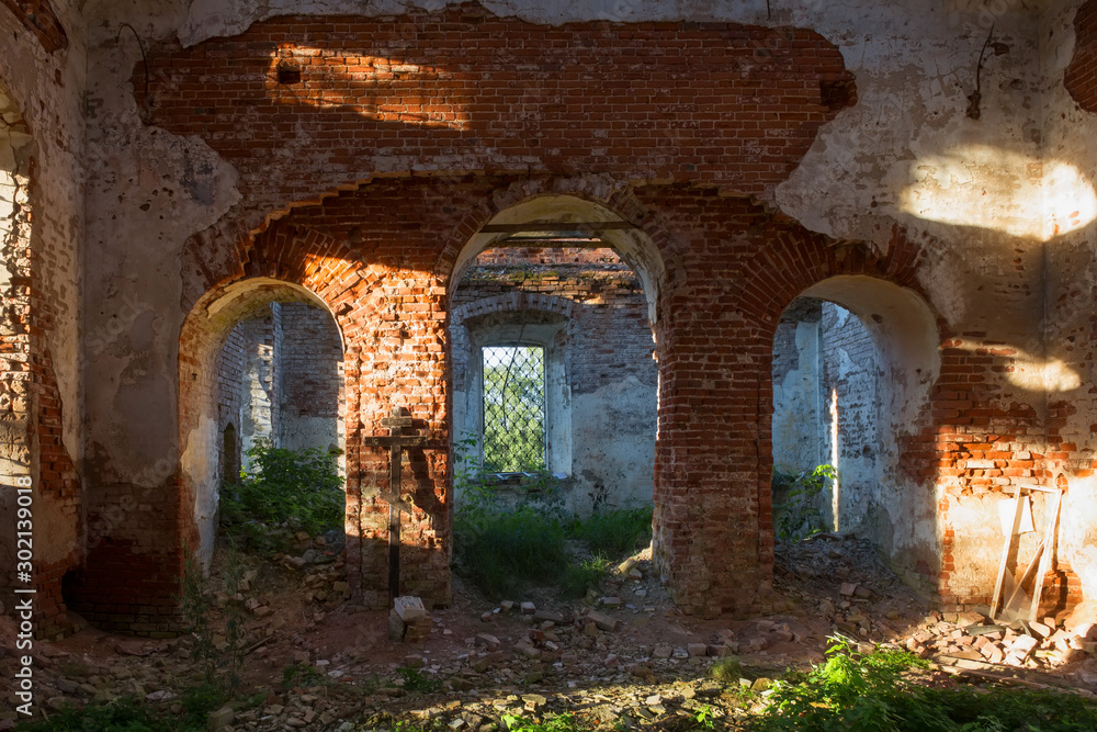 The destroyed Church of the Blessed Virgin (1825-1836) in the village of Korotsko. Russia, Novgorod region The destroyed Church of the Blessed Virgin (1825-1836) in the village of Korotsko. Russia, Novgorod region