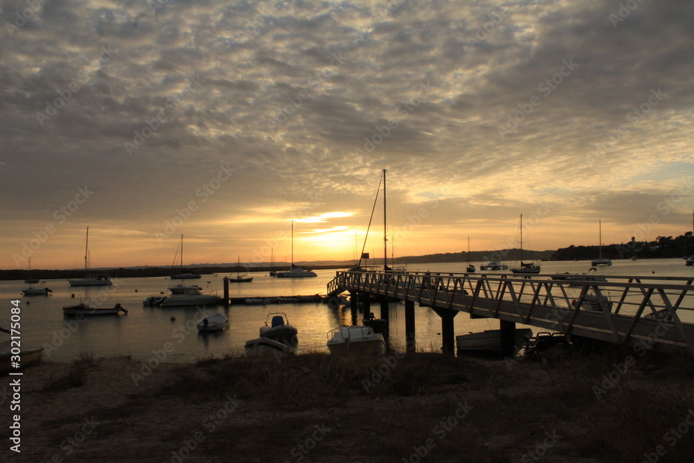 Hafen im Sonnenuntergang