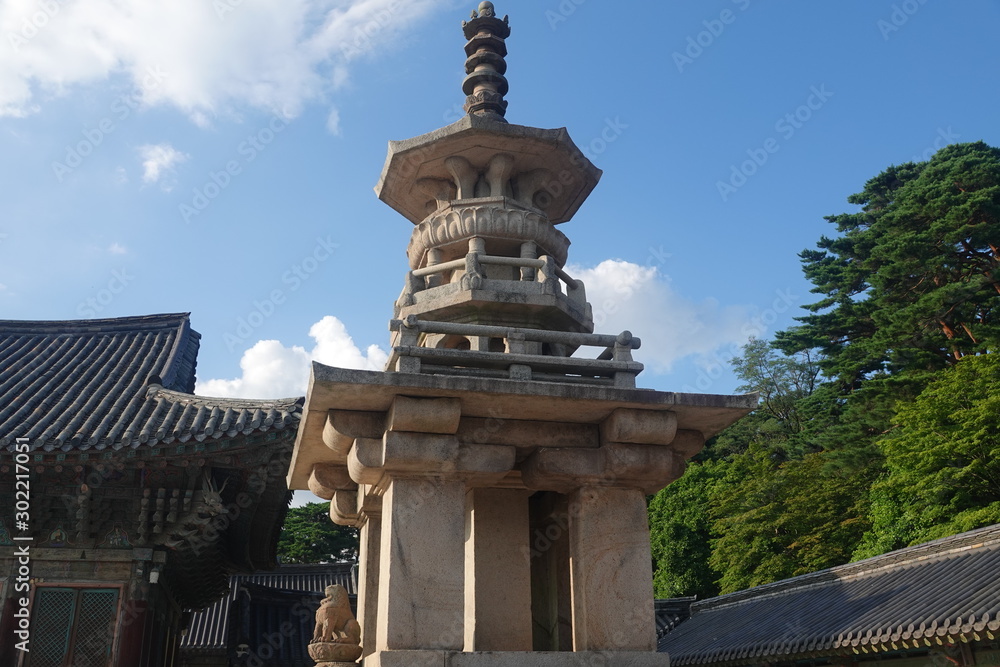 Naklejka premium korean temple in kyungju