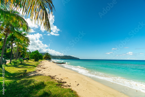 Fototapeta Naklejka Na Ścianę i Meble -  Prestine Cane Bay Beach in St. Croix