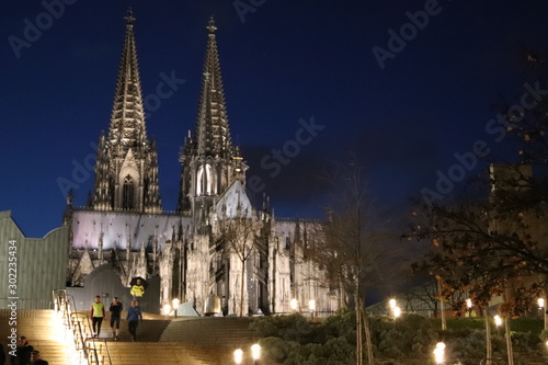 Cologne Dom steps