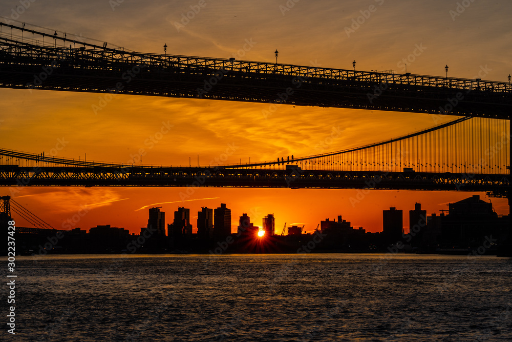 Fototapeta Wschód słońca na Moście Brooklińskim