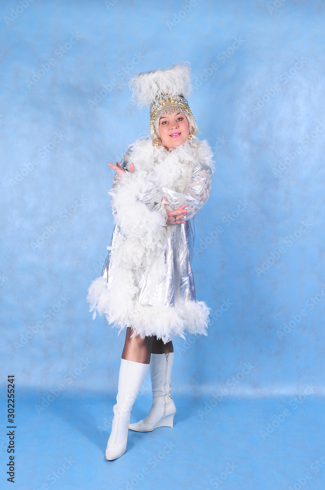 The sorceress in white The sorceress in white