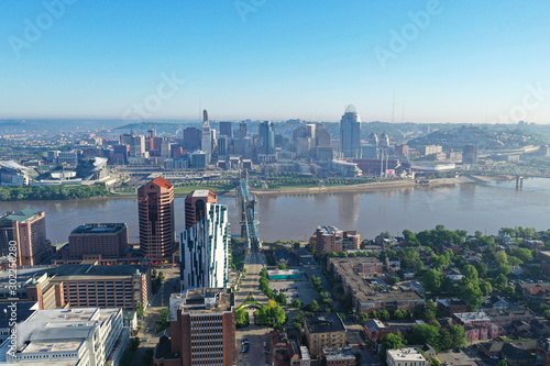 Fototapeta Naklejka Na Ścianę i Meble -  Cincinnati Aerial Skyline