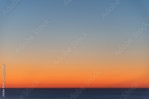 Sonnenuntergang über dem Meer in Trouville-Sur-Mer, Frankreich © Ralf Gosch