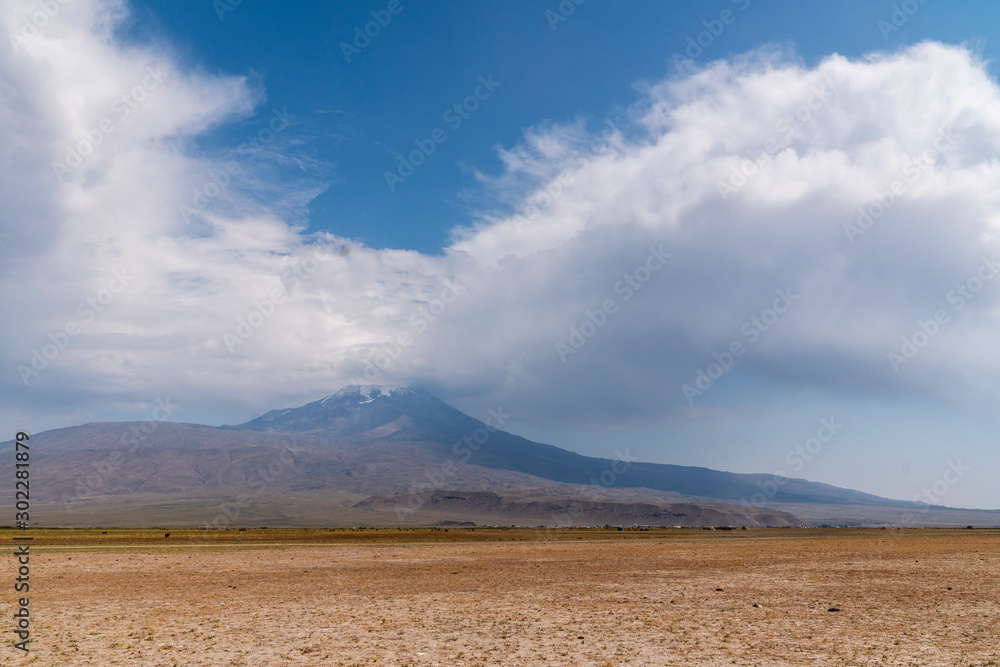 Fototapeta premium Mount Agri or Ararat is the highest mointain in Turkey