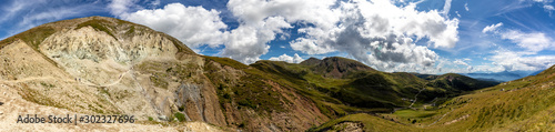 Meraner Alpenpanorama © rkbox