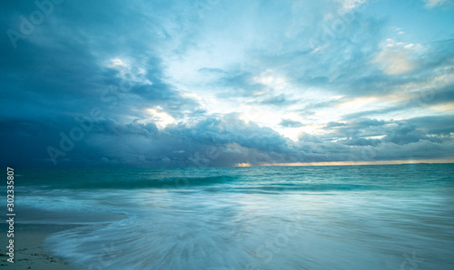 Wallpaper Mural Storm coming at sunrise Isla Blanca Cancún Mexico Torontodigital.ca