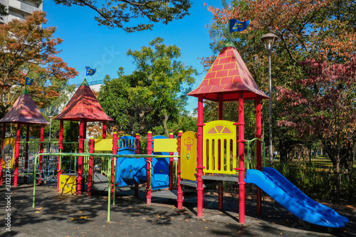 Wallpaper Mural 秋の公園 Torontodigital.ca