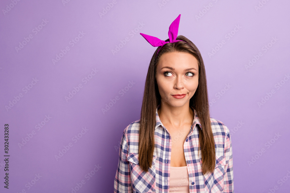 Close-up portrait of her she nice attractive lovely cute winsome cunning doubtful straight-haired girl creating idea thinking isolated over violet purple lilac pastel color background Close-up portrait of her she nice attractive lovely cute winsome cunning doubtful straight-haired girl creating idea thinking isolated over violet purple lilac pastel color background