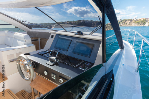 Obraz na plátně luxury motor yacht cockpit view