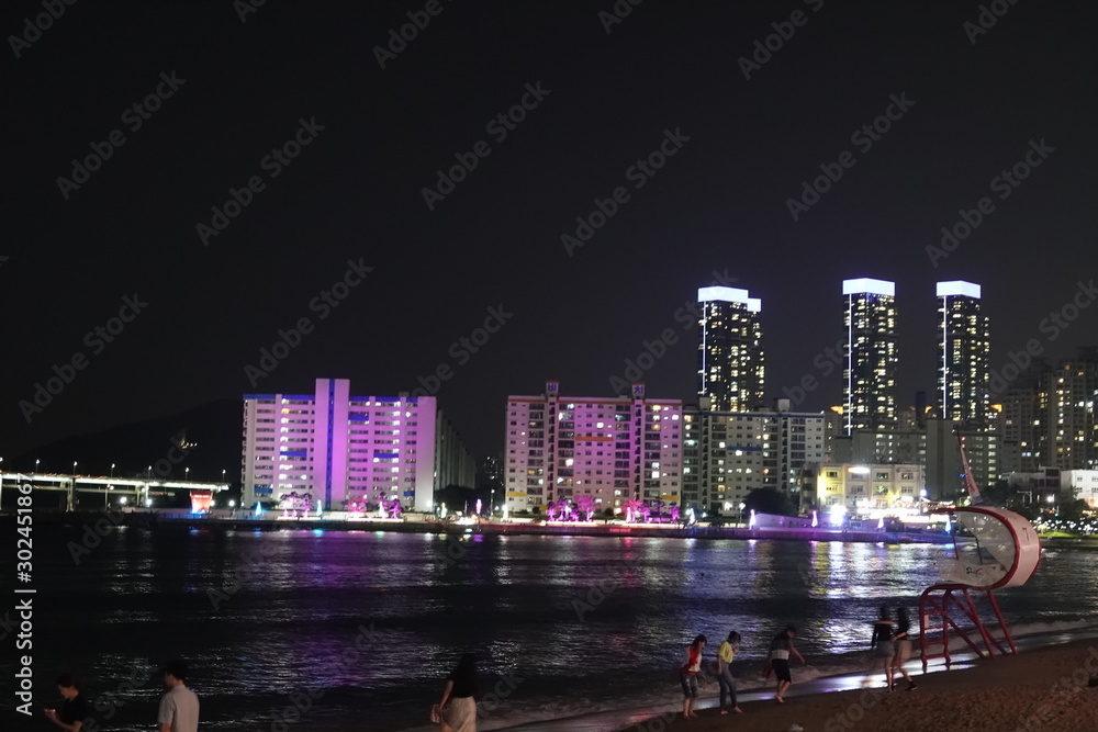 Fototapeta premium night bridge in busan, korea