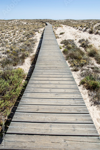 PASARELA en la playa, Portugal isla de Culatra