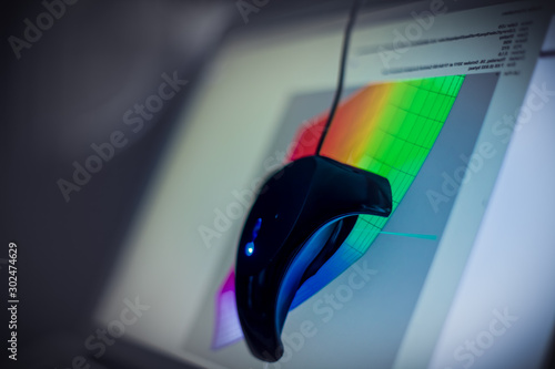 Slika na platnu Color calibration device on lcd screen