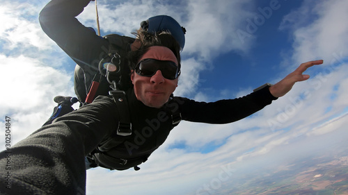 Skydive selfie tandem autumun day
