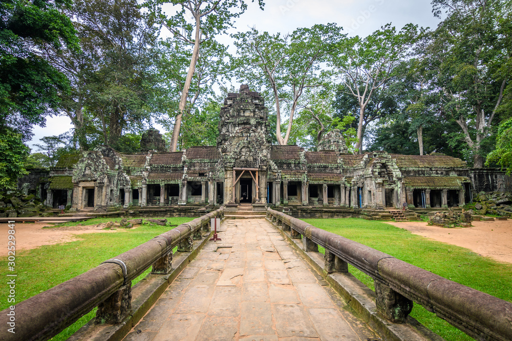 ruins of angkor wat complex at cambodia