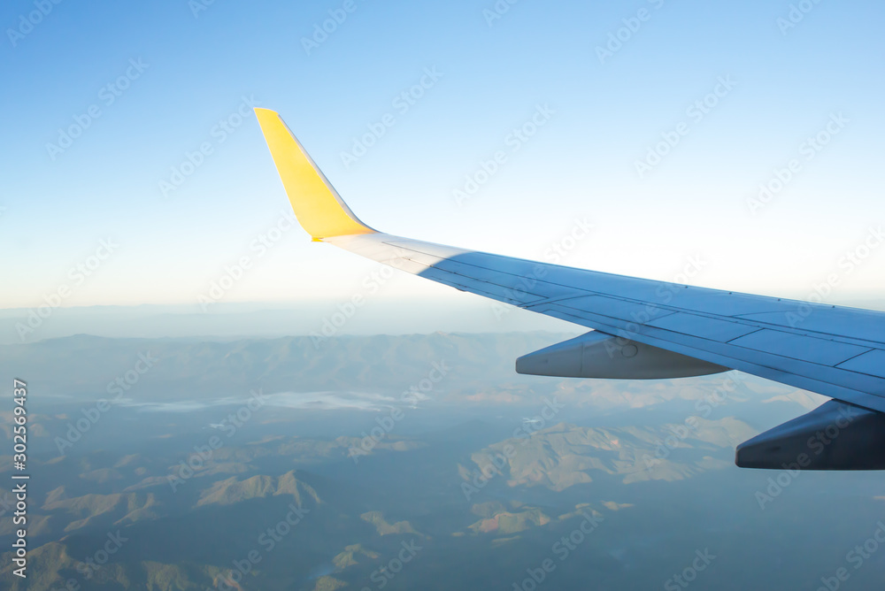Wing aircraft in altitude during flight Wing aircraft in altitude during flight