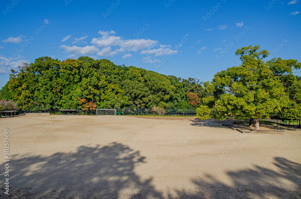 茶臼山公園のグラウンド