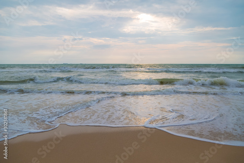 Fototapeta Naklejka Na Ścianę i Meble -  Sand wave at the beach