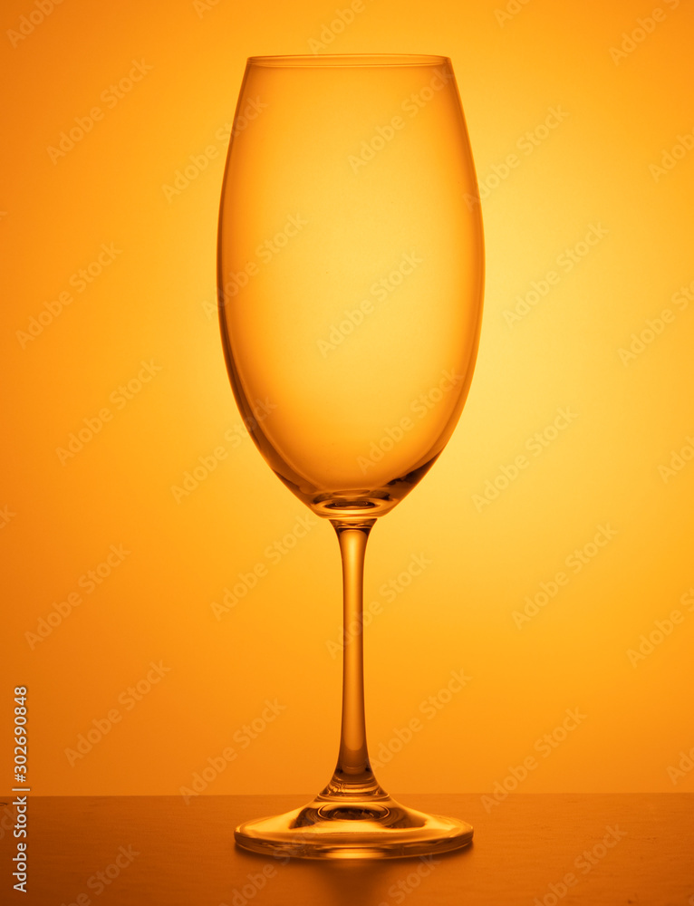 Wineglass orange background thin black contour