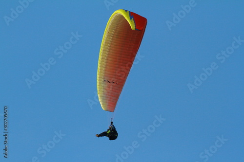 paragliding photo