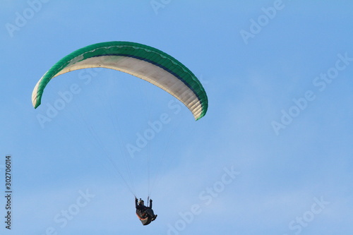 paragliding photo