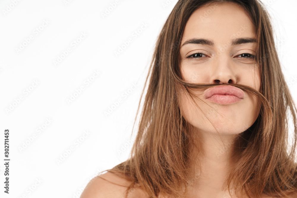 Obraz premium Beauty portrait of an attractive young topless woman