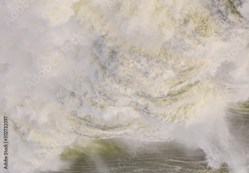Big Waves from "Praia Norte" in Nazare, Portugal. © bruno ismael alves