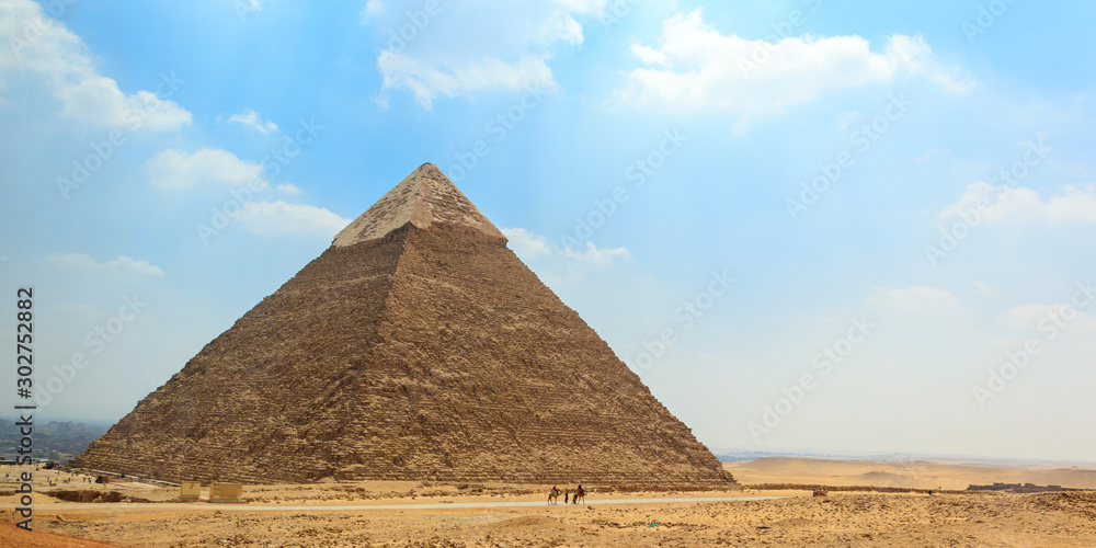 The ancient Egyptian Pyramid of Khafre (Chephren) in Giza, Cairo, Egypt The ancient Egyptian Pyramid of Khafre (Chephren) in Giza, Cairo, Egypt