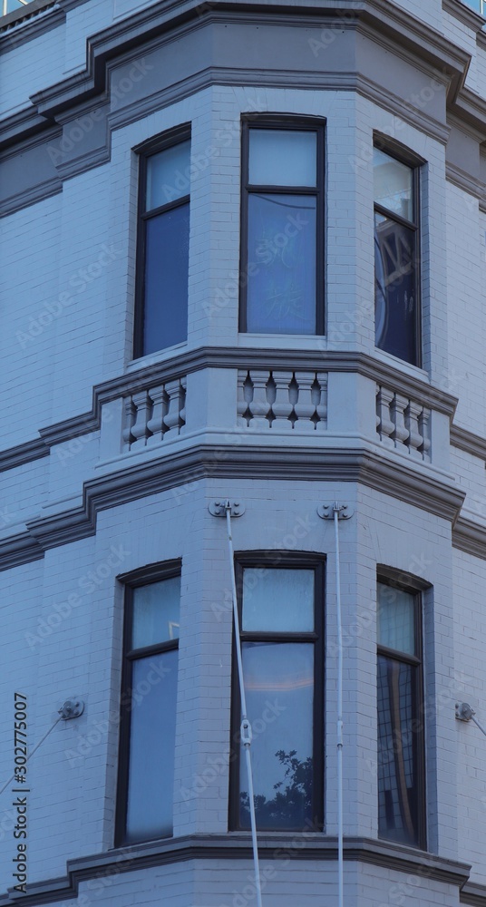 Fototapeta premium facade of an old building
