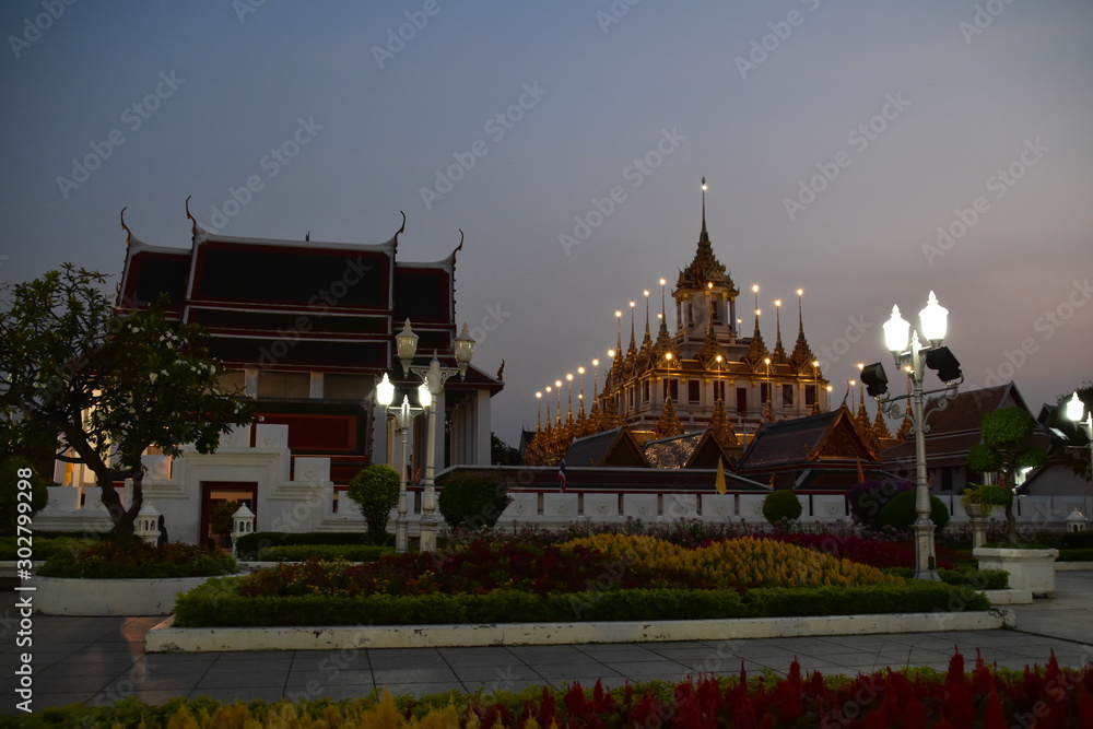 Naklejka premium The night view of Bangkok in Thailand