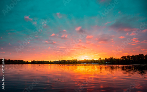 Fototapeta Naklejka Na Ścianę i Meble -  Lake in Minnesota during a beautiful sunset in the summer