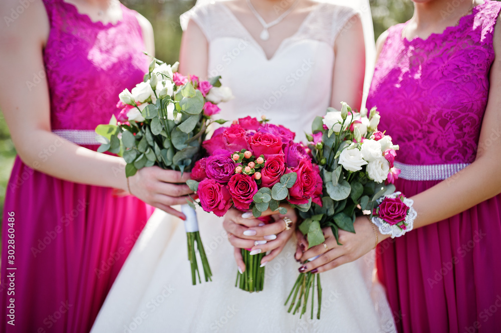 Beautiful modern and elegance wedding bouquet. Beautiful modern and elegance wedding bouquet.