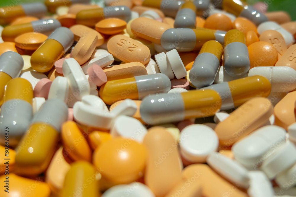 Pills and capsules Pills and capsules