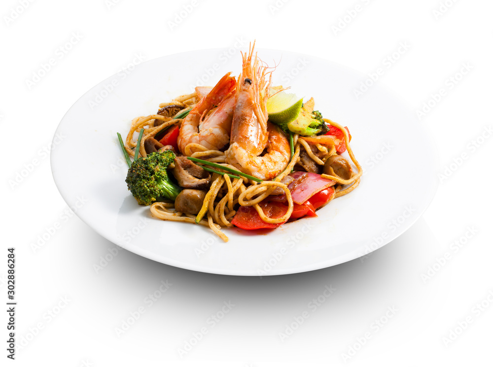 pasta thai con marisco. Thai pasta with seafood. pasta thai con marisco. Thai pasta with seafood.