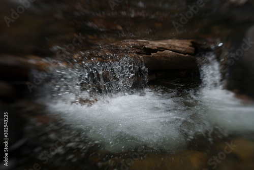 Lensbaby lens blur nature mountain and river wilderness photographs. Nature images with special effects blurs  