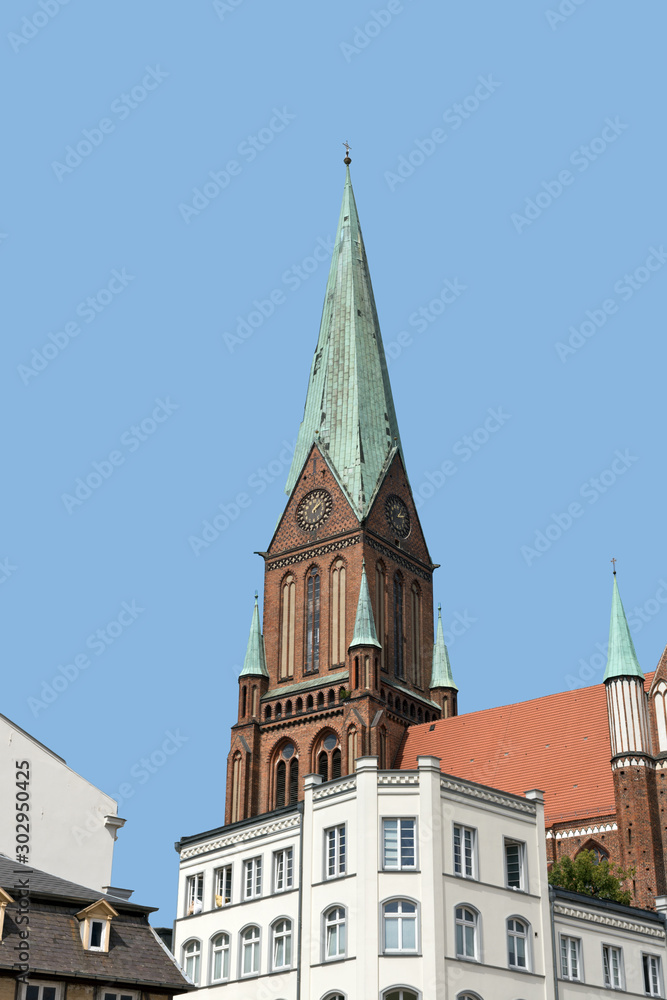 Historic Old Town of Schwerin with Schweriner Dom and New Building (Neues Gebäude), Mecklenburg-Vorpommern, Germany