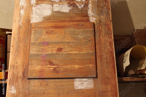 Fototapeta Naklejka Na Ścianę i Meble -  old wooden door