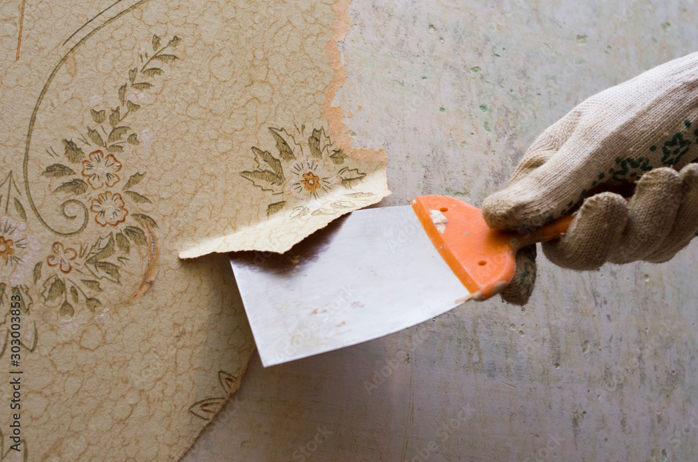 Ταπετσαρία Preparing the wall for painting or sticking new wallpaper