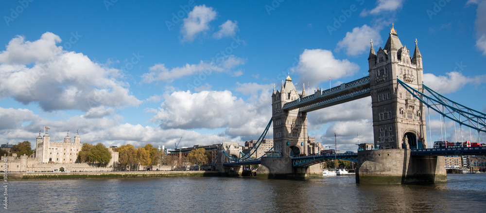 Naklejka premium Tower Bridge, London
